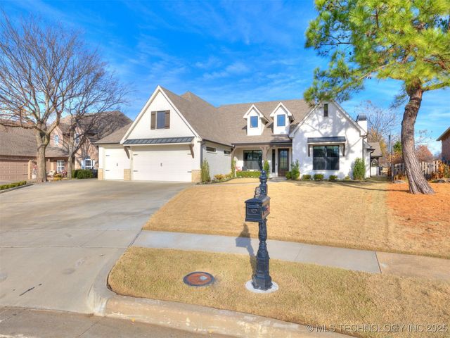 3413 N Narcissus Avenue, Broken Arrow, OK 74012