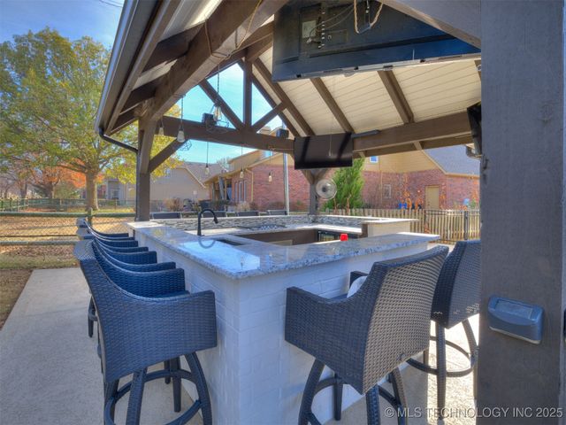 3413 N Narcissus Avenue, Broken Arrow, OK 74012