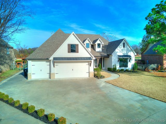 3413 N Narcissus Avenue, Broken Arrow, OK 74012