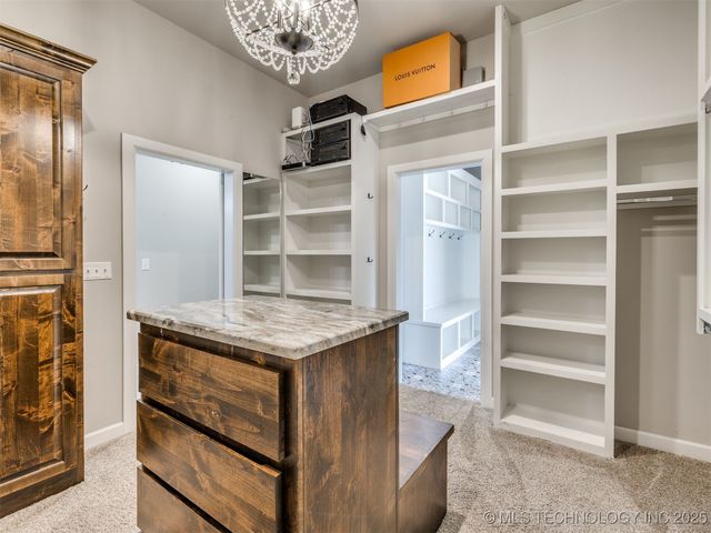 3413 N Narcissus Avenue, Broken Arrow, OK 74012