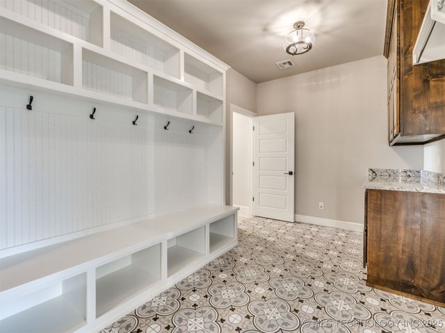 3413 N Narcissus Avenue, Broken Arrow, OK 74012