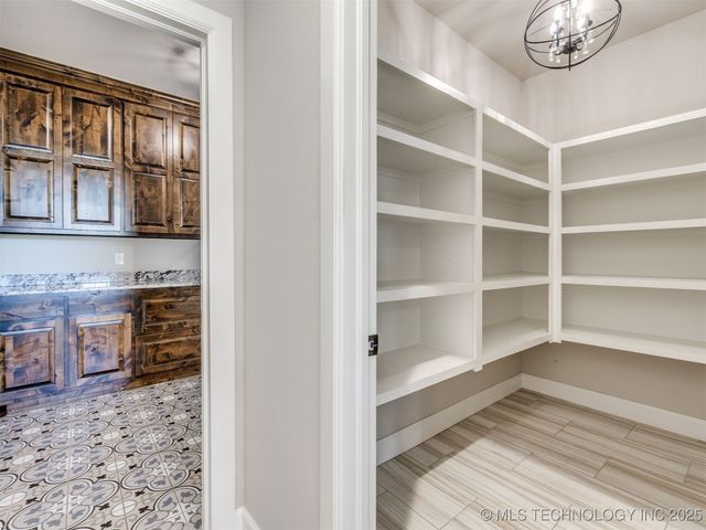 3413 N Narcissus Avenue, Broken Arrow, OK 74012