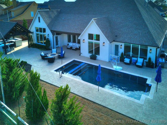 3413 N Narcissus Avenue, Broken Arrow, OK 74012