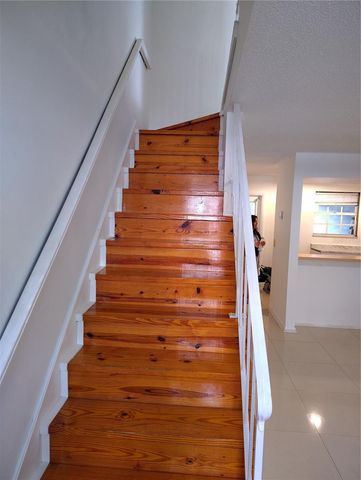 13870 STONE MILL WAY, Tampa, FL 33613