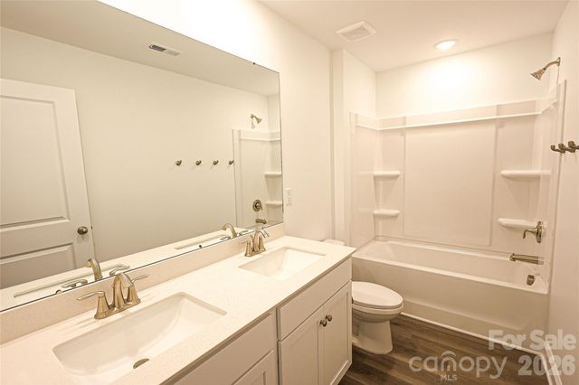 4982 Twin River Drive, Denver, NC 28037