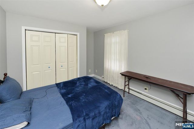 11-01 1st Street, Fair Lawn, NJ 07410