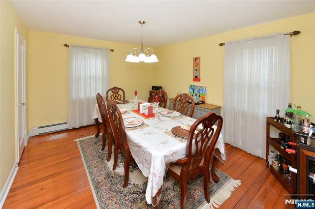 11-01 1st Street, Fair Lawn, NJ 07410