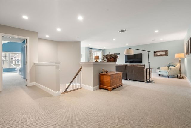 65 Glen Ellen Blvd 65, Millis, MA 02054