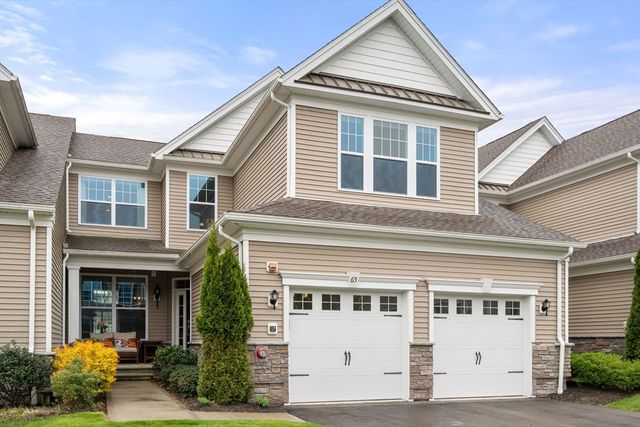 65 Glen Ellen Blvd 65, Millis, MA 02054