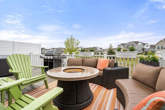 65 Glen Ellen Blvd 65, Millis, MA 02054