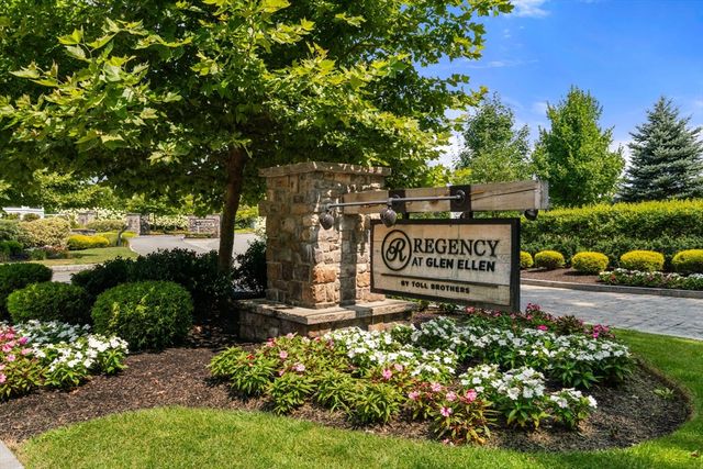 65 Glen Ellen Blvd 65, Millis, MA 02054