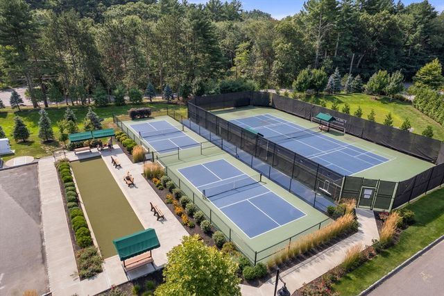 65 Glen Ellen Blvd 65, Millis, MA 02054