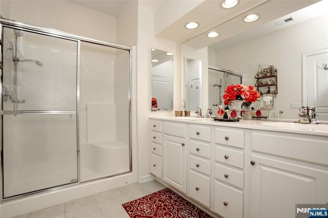 8107 Warrens Way, Wanaque, NJ 07465