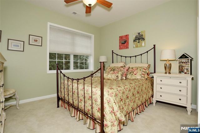 8107 Warrens Way, Wanaque, NJ 07465