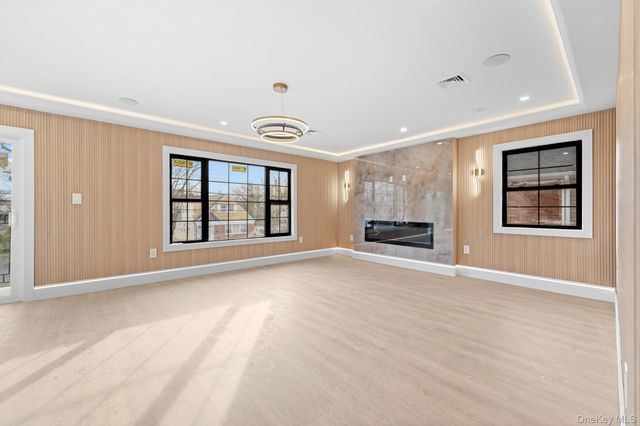 24917 147th Road, Rosedale, NY 11422