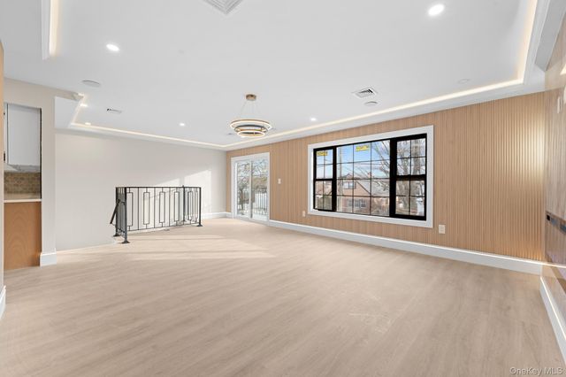 24917 147th Road, Rosedale, NY 11422