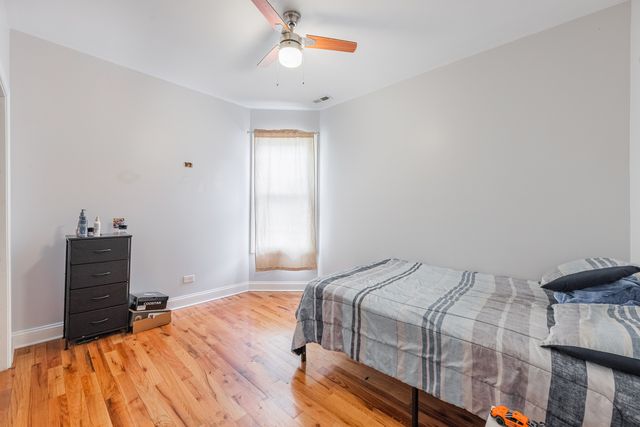 844 N Laramie Avenue, Chicago, IL 60651
