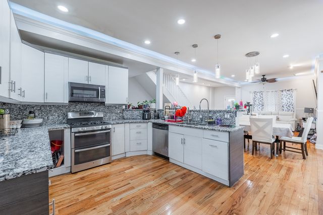 844 N Laramie Avenue, Chicago, IL 60651