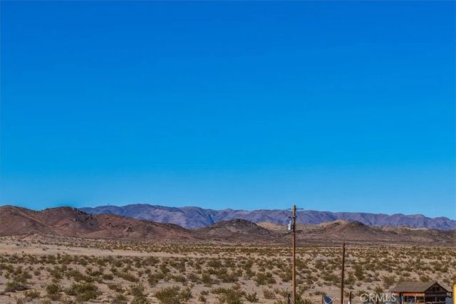 127 Waylyn, 29 Palms, CA 92277