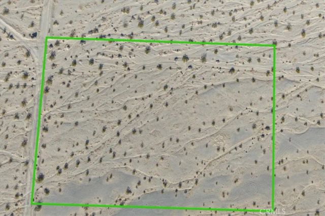 127 Waylyn, 29 Palms, CA 92277