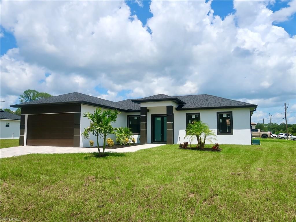 2607 E 18th ST, Lehigh Acres, FL 33972