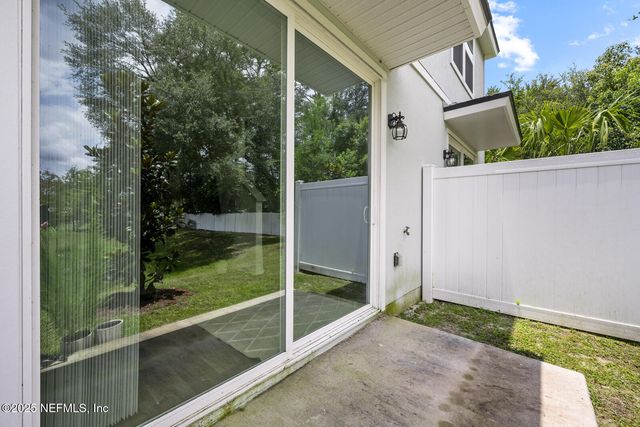 608 CELTIC Drive, Jacksonville, FL 32218