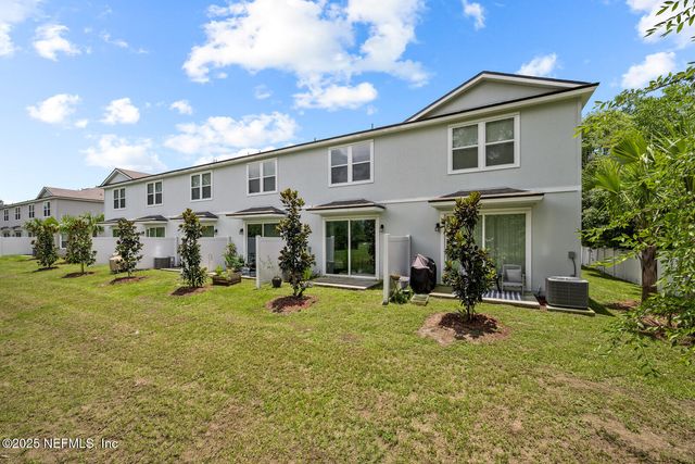 608 CELTIC Drive, Jacksonville, FL 32218