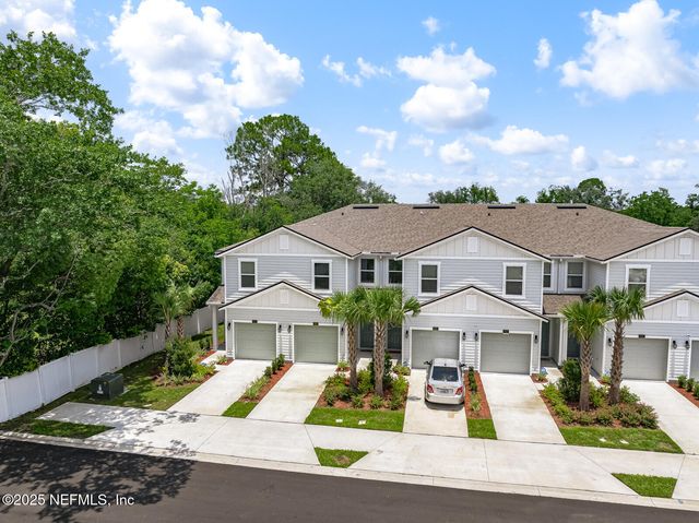 608 CELTIC Drive, Jacksonville, FL 32218