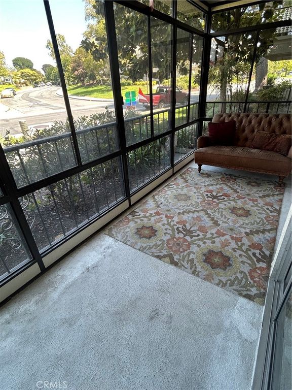 Image 13 of property listing at 2393 Via Mariposa W 1-G, Laguna Woods, CA 92637