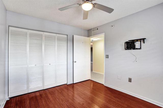 2334 S Cypress Bend Drive 304, Pompano Beach, FL 33069