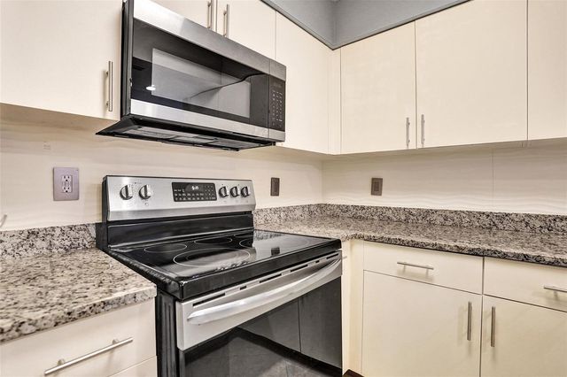 2334 S Cypress Bend Drive 304, Pompano Beach, FL 33069