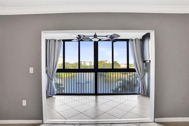 2334 S Cypress Bend Drive 304, Pompano Beach, FL 33069