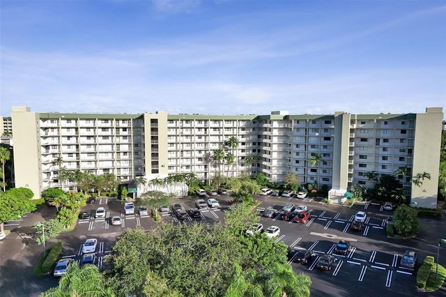 2334 S Cypress Bend Drive 304, Pompano Beach, FL 33069