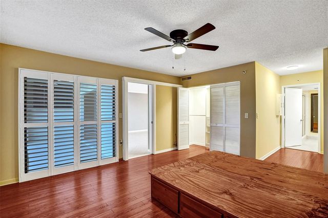 2334 S Cypress Bend Drive 304, Pompano Beach, FL 33069