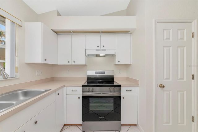 5615 18TH AVENUE E, Bradenton, FL 34208