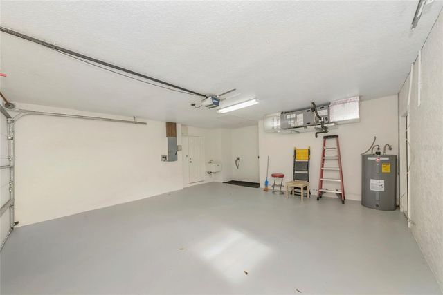 5615 18TH AVENUE E, Bradenton, FL 34208