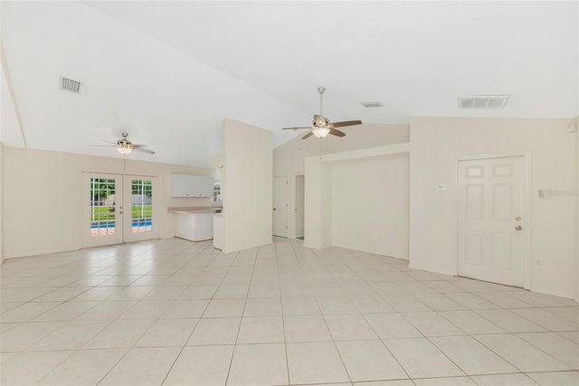 5615 18TH AVENUE E, Bradenton, FL 34208