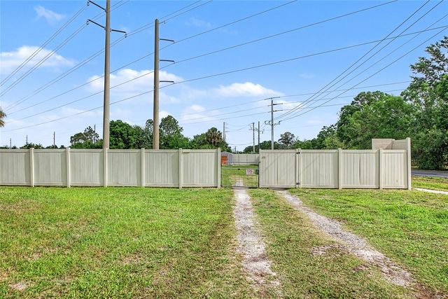 5615 18TH AVENUE E, Bradenton, FL 34208