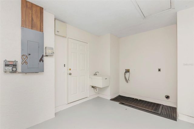 5615 18TH AVENUE E, Bradenton, FL 34208