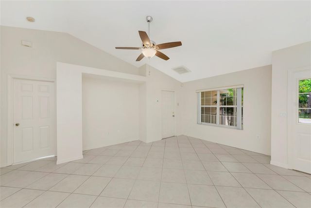 5615 18TH AVENUE E, Bradenton, FL 34208