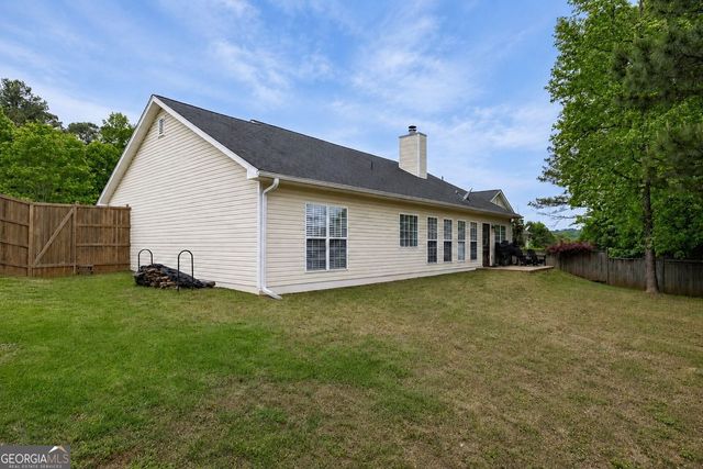5825 April Drive, Sugar Hill, GA 30518