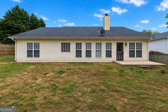 5825 April Drive, Sugar Hill, GA 30518