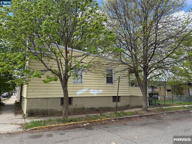 39 Columbus Street, Bloomfield, NJ 07003