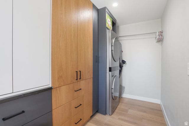 2853 E WILLOW HILLS DR, Sandy, UT 84093