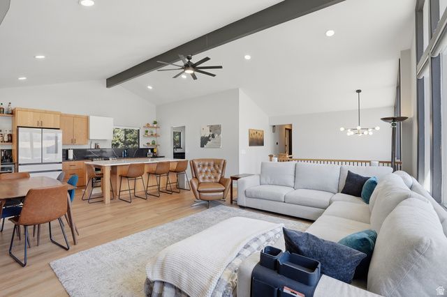 2853 E WILLOW HILLS DR, Sandy, UT 84093