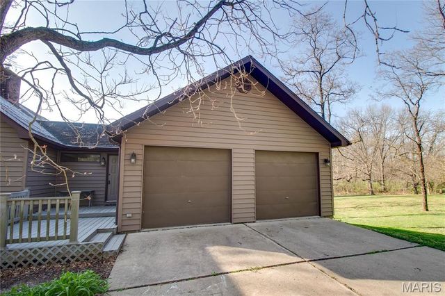 8556 Kee Mac Lane, Alton, IL 62002