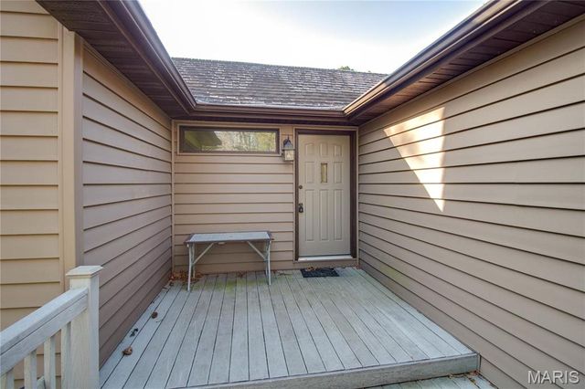 8556 Kee Mac Lane, Alton, IL 62002