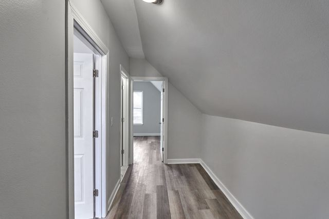 442 N HARDING Avenue, Chicago, IL 60624