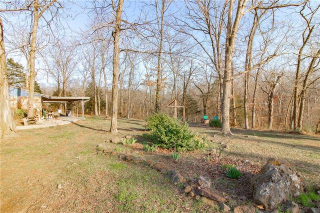 1150 SE 140P Road, Clinton, MO 65355