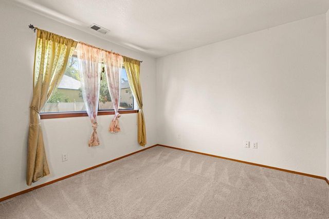 7070 Kayo Dr, Penryn, CA 95663